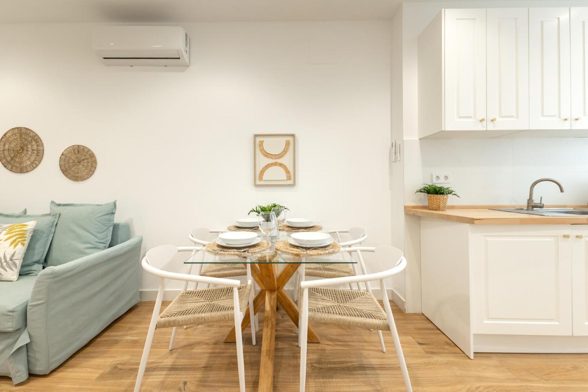 Isg Apartments Triana 1 Siviglia Esterno foto