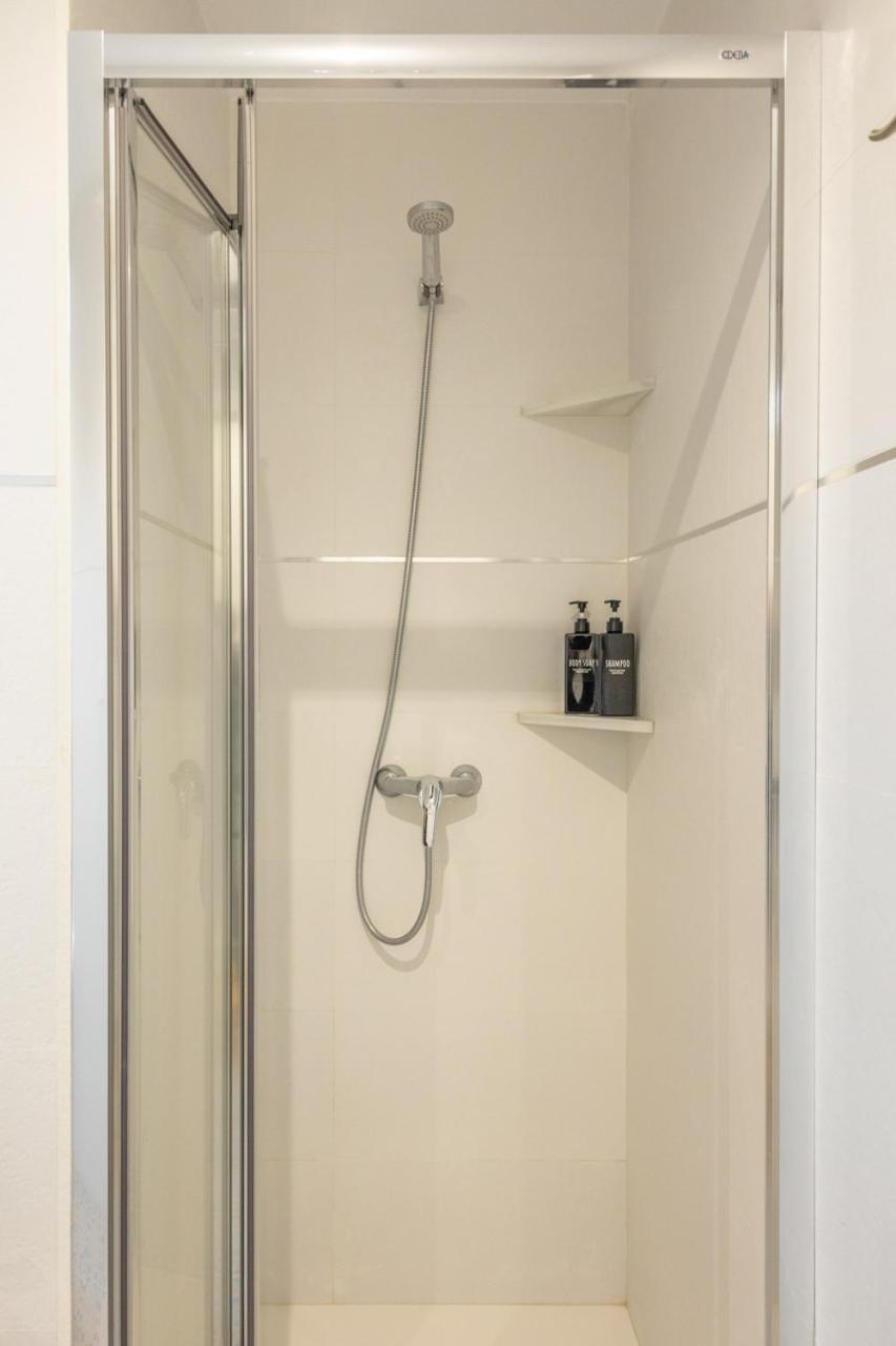 Isg Apartments Triana 1 Siviglia Esterno foto
