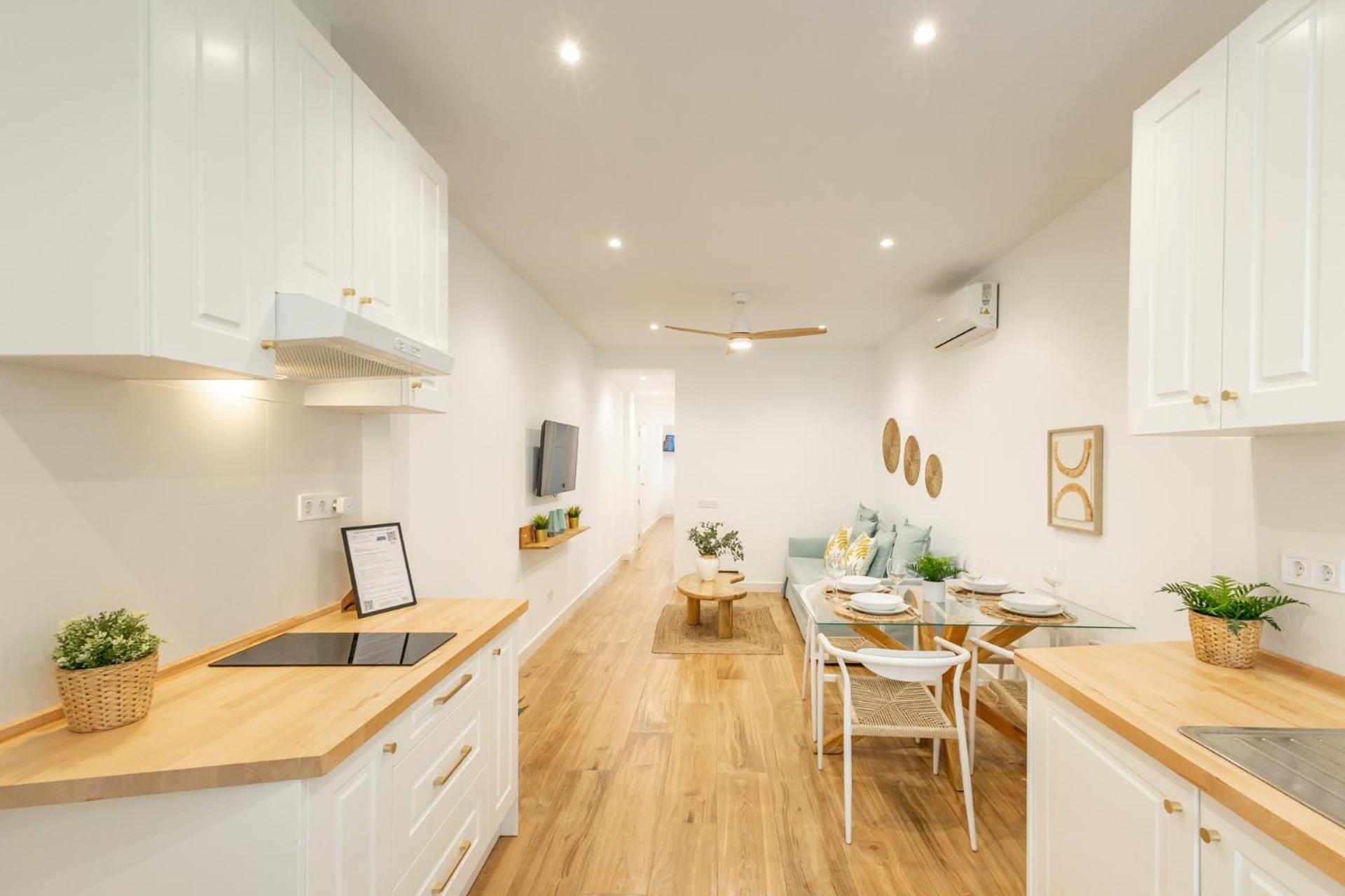 Isg Apartments Triana 1 Siviglia Esterno foto